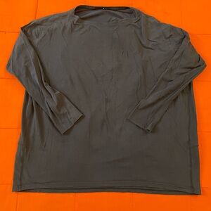 Lululemon Back In Action Shirt Womens 8 Black Running Pullover